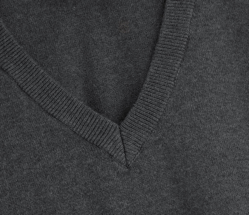 V Neck Pullover - Grey